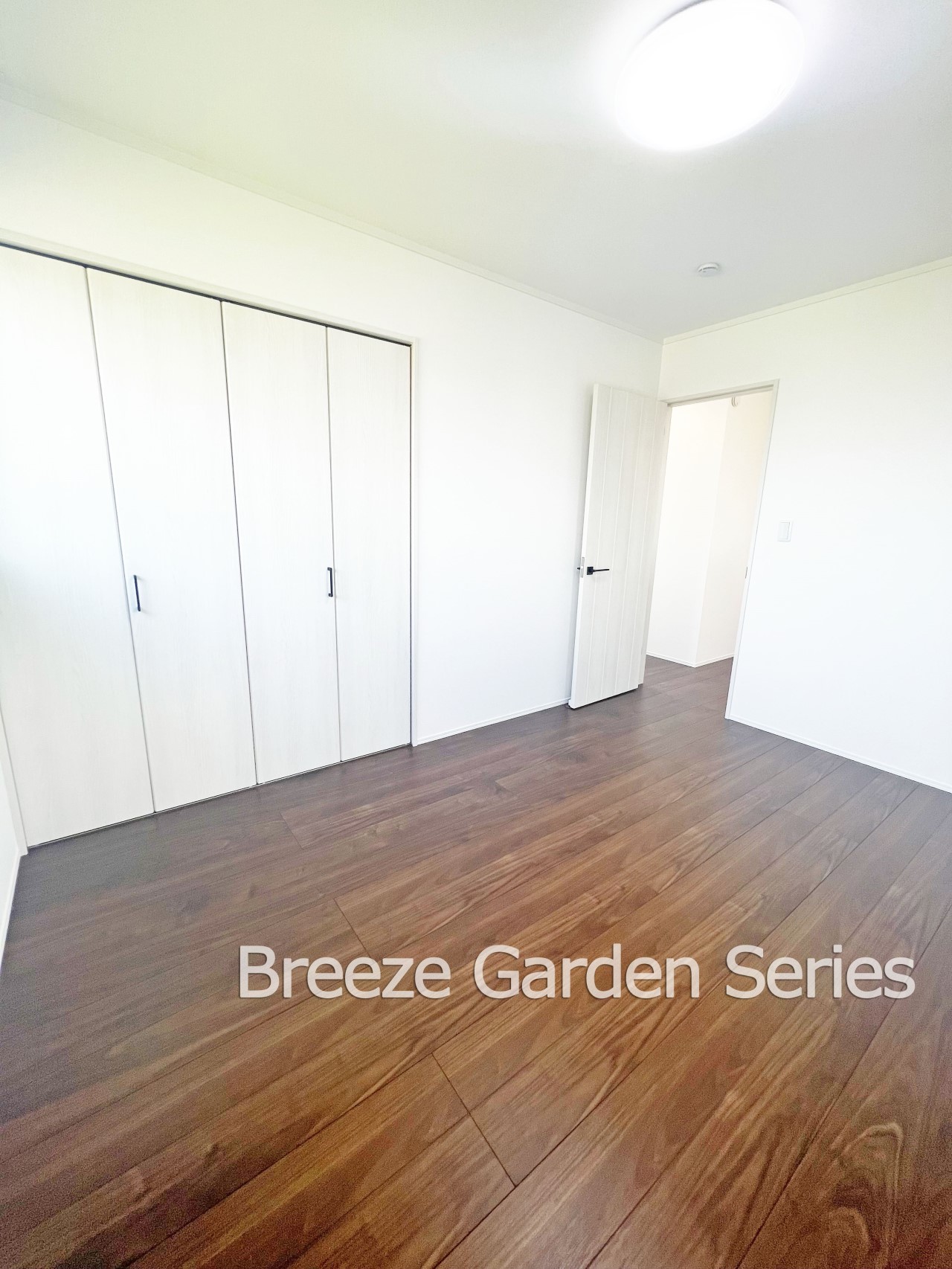 建物プラン例(内観)-TAISEIこだわりの参考プラン：部屋全体がスタイリッシュな印象になるダークブラウンの床