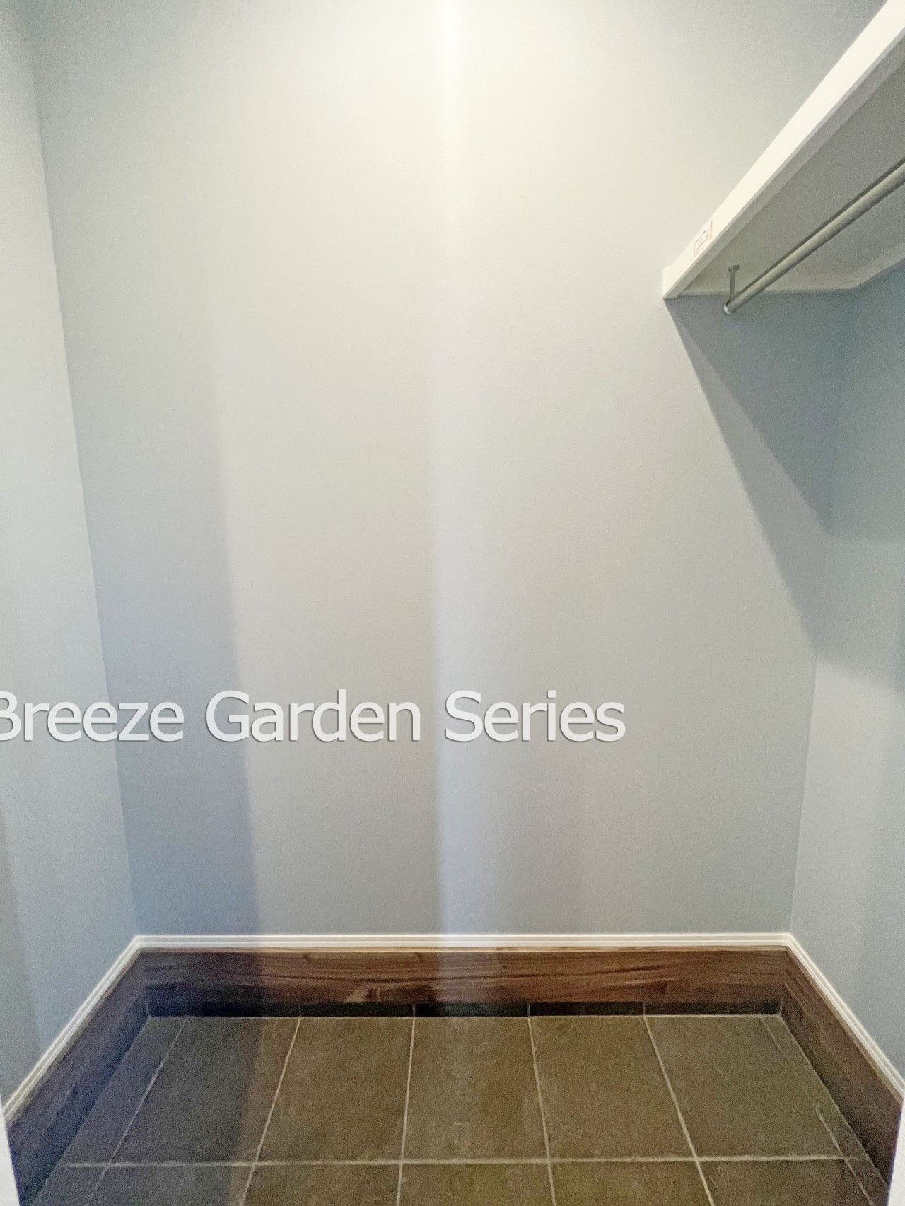 建物プラン例(内観)-TAISEIこだわりの参考プラン：ベビーカーやアウトドア用品を収納できるＳＩＣ