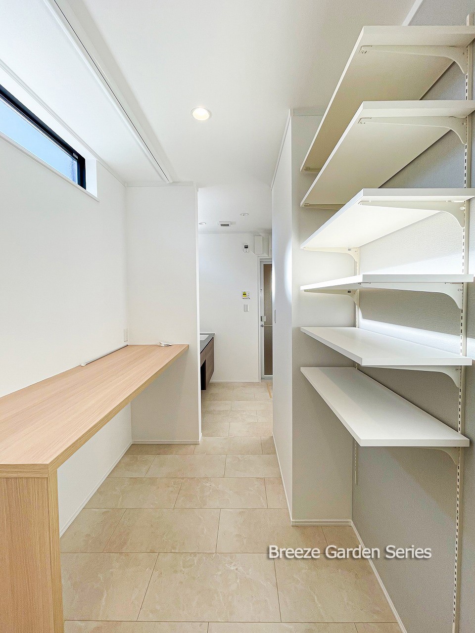 建物プラン例(内観)-建築プラン例:洗面室横フリースペース