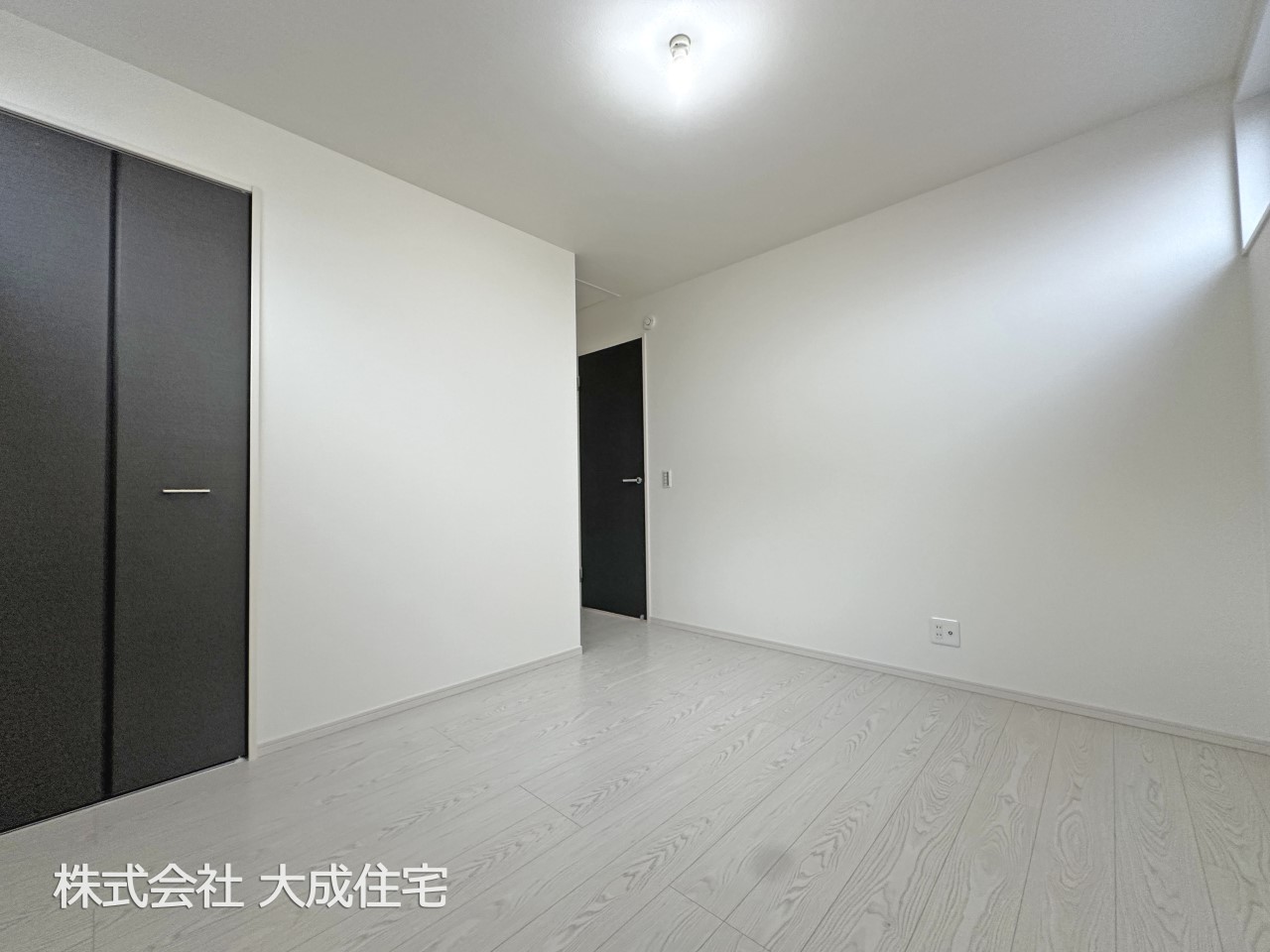 洋室-洋室5.7帖! 現地写真2025.10.9撮影