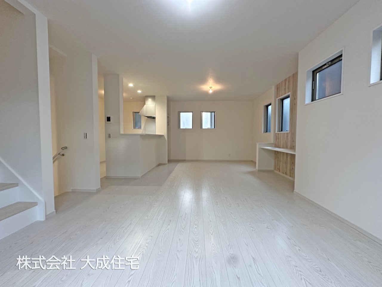 リビング-LDK20帖! 現地写真2025.10.9撮影