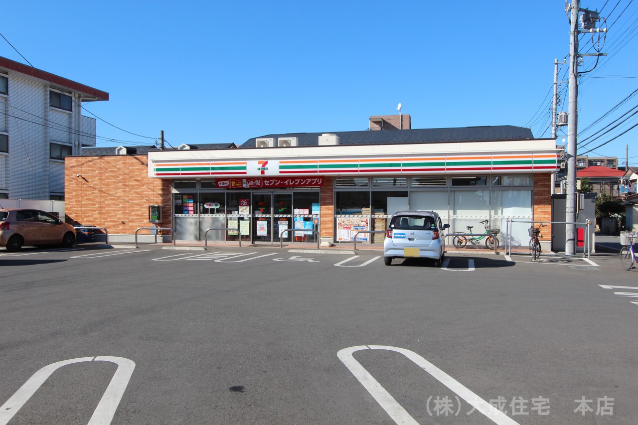 コンビニ(300m)-セブンイレブン鶴ヶ島市役所通り店(徒歩４分。毎日のお買い物に大変便利です！)