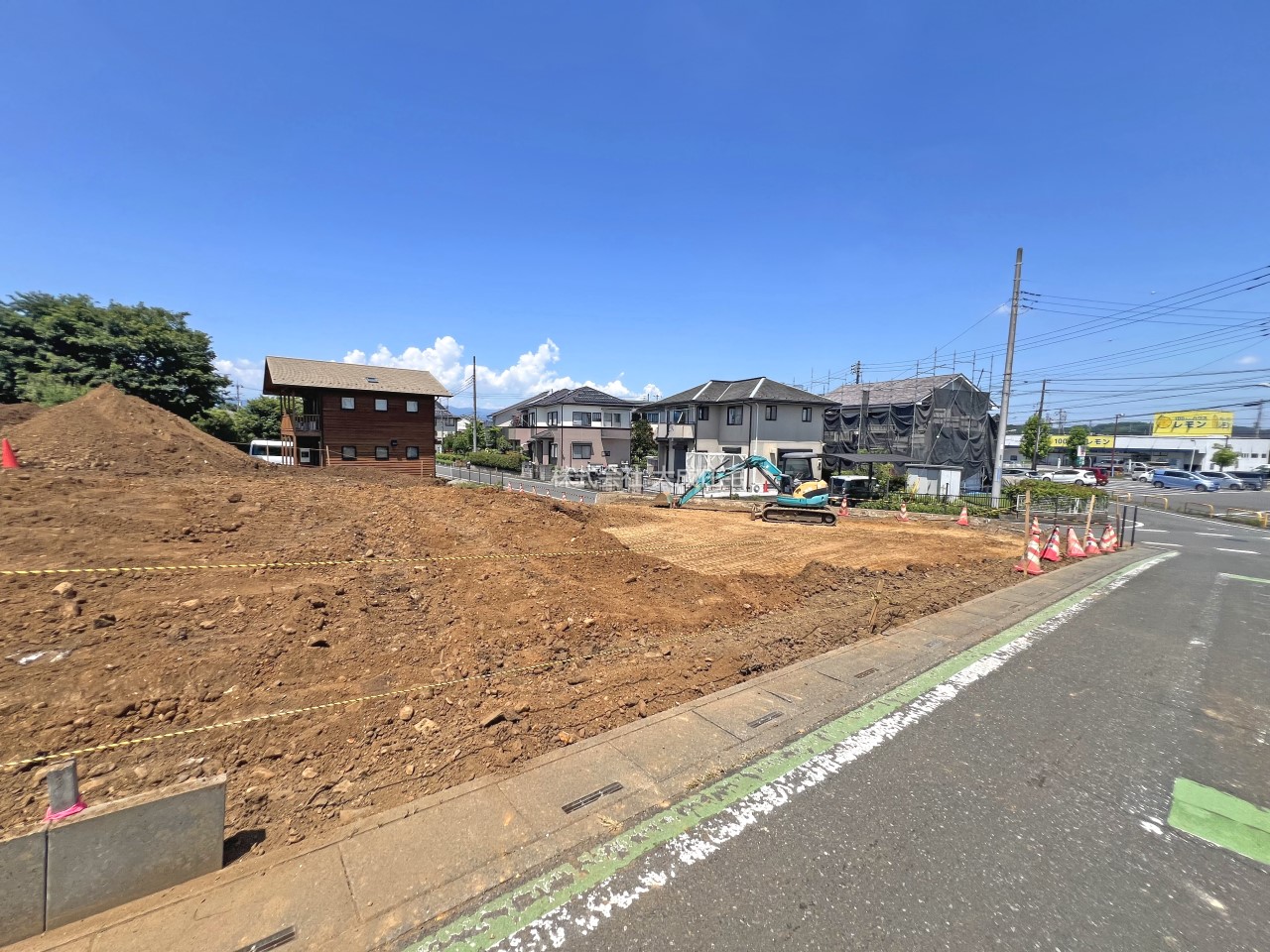 現地外観写真-2区画：現地写真2025.7.21撮影