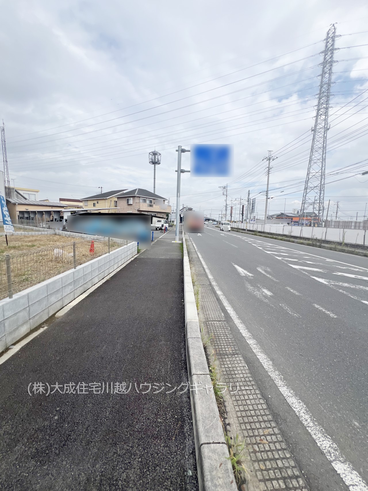 前面道路含む現地写真-前面道路（１６ｍ公道）　６区画：現地写真2024.10.7撮影