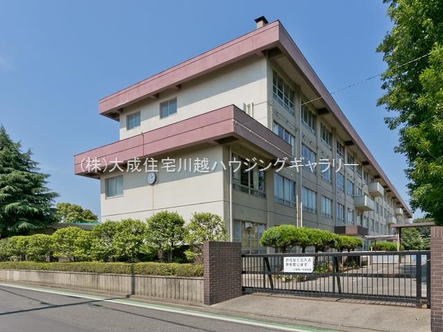 中学校(650m)-川越市立川越第一中学校(徒歩9分につき、部活で帰りが遅くなっても安心です。)