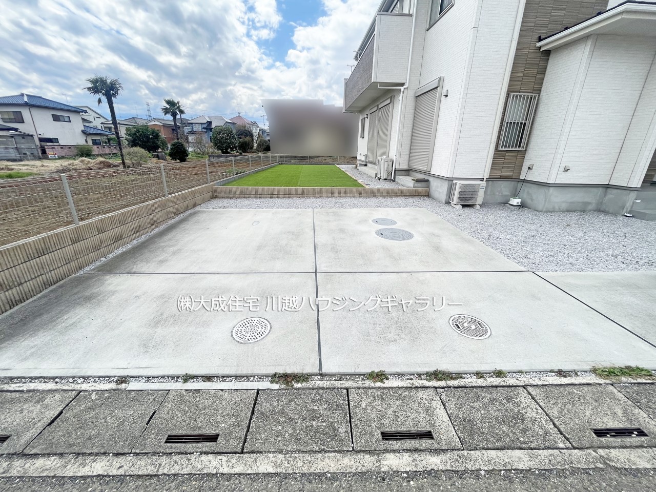 駐車場-並列駐車２台分可能なスペースございます。　現地写真2025.4.6撮影