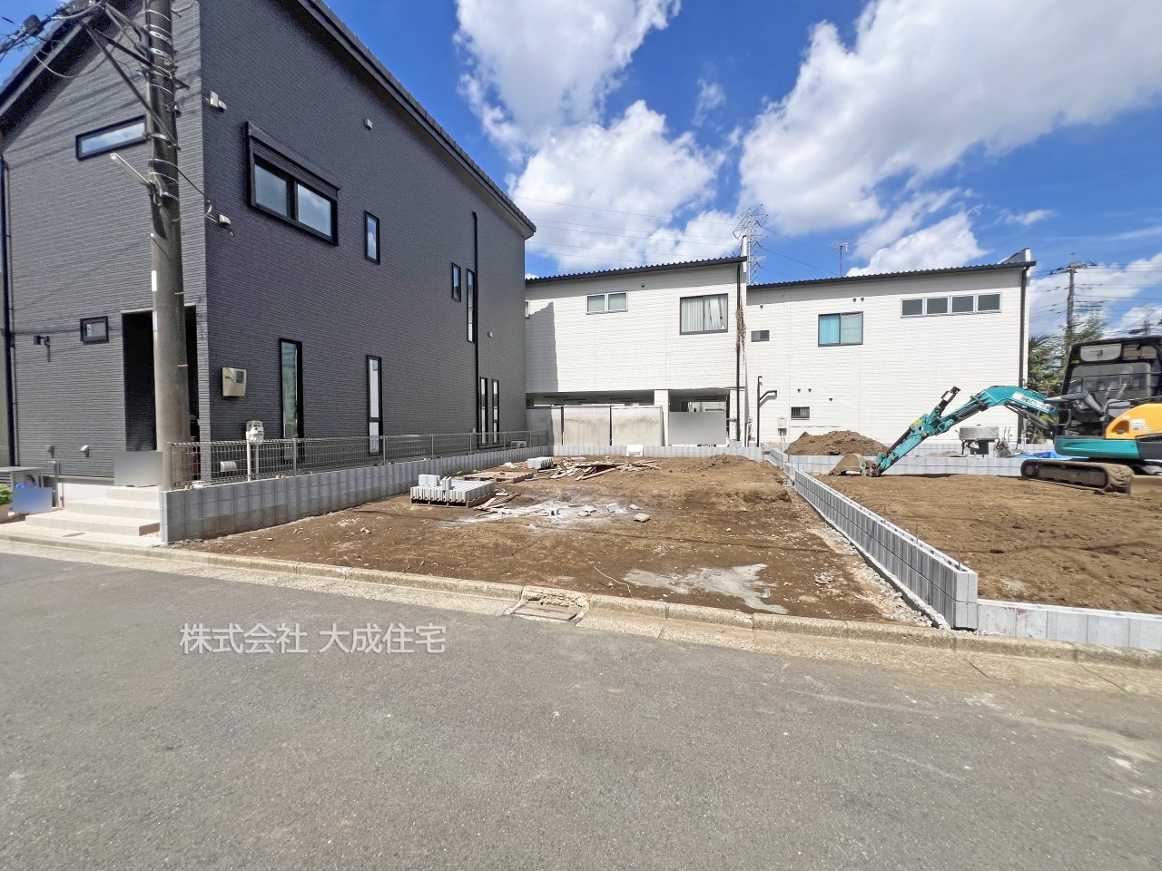 現地外観写真-３区画：現地写真：2025.7.21撮影