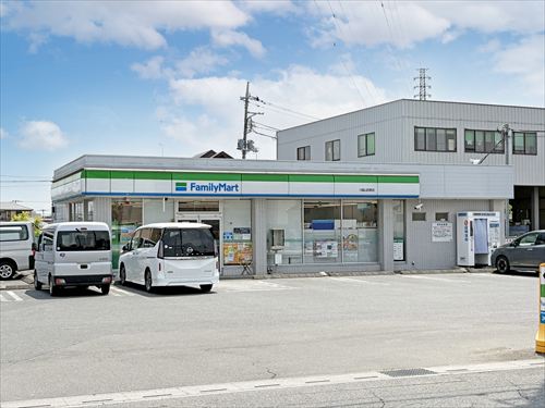 ファミリーマート川越山田東店